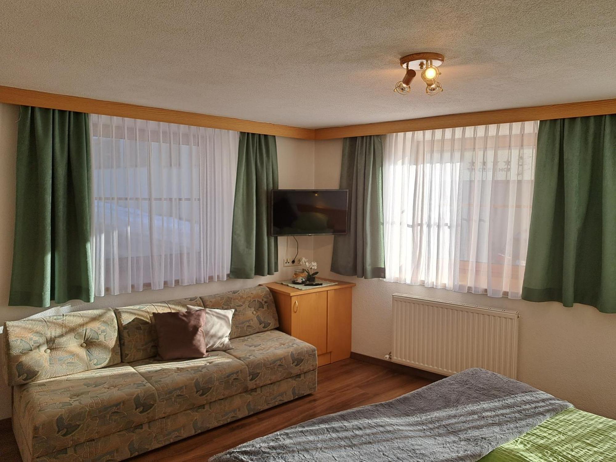 Appartements Klapeer Nauders Exteriör bild